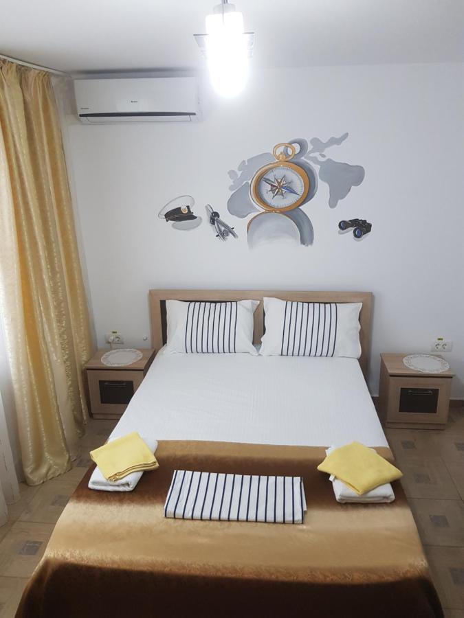 El Capitano - Mamaia Nord Hotell Năvodari Exteriör bild